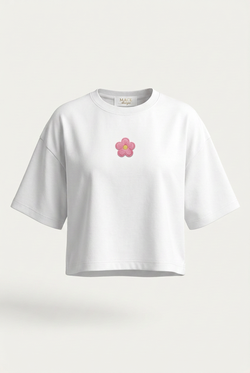 T-shirt women blanca con parche pequeño de flor rosa
